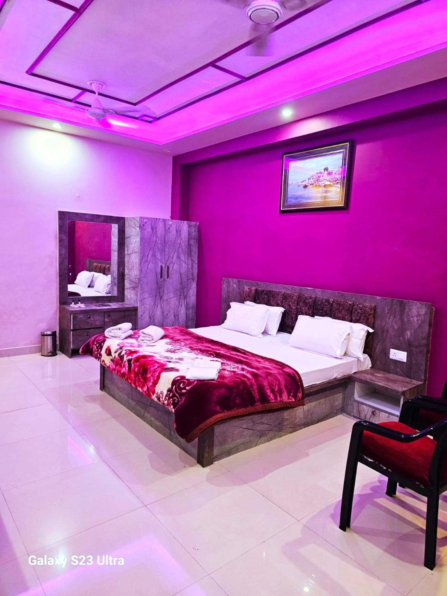 Hotel Kashi Inn Raj Ghat Varanasi Exterior photo