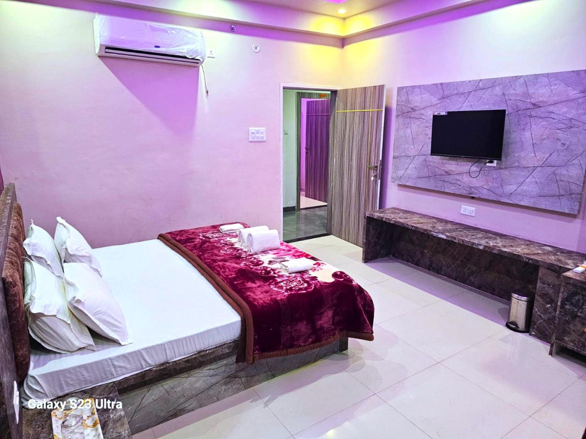 Hotel Kashi Inn Raj Ghat Varanasi Exterior photo